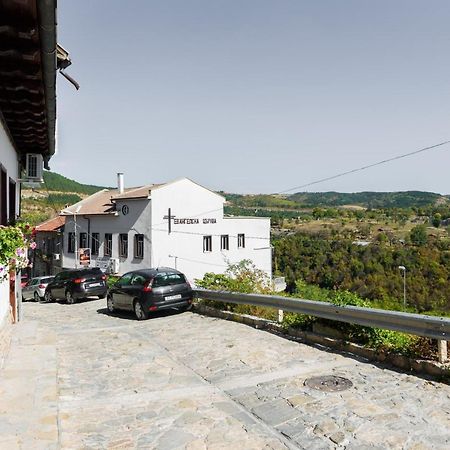 Апартамент Трапезица Veliko Tarnovo Kültér fotó